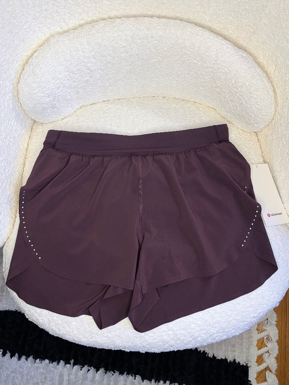 NWT Lululemon Fast and Free High-Rise Classic-Fit Split Short 3" Goodnight Plum